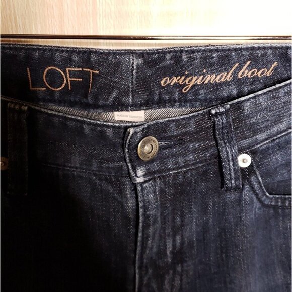 Loft Original Boot Cut Jeans 4 - Picture 6 of 7